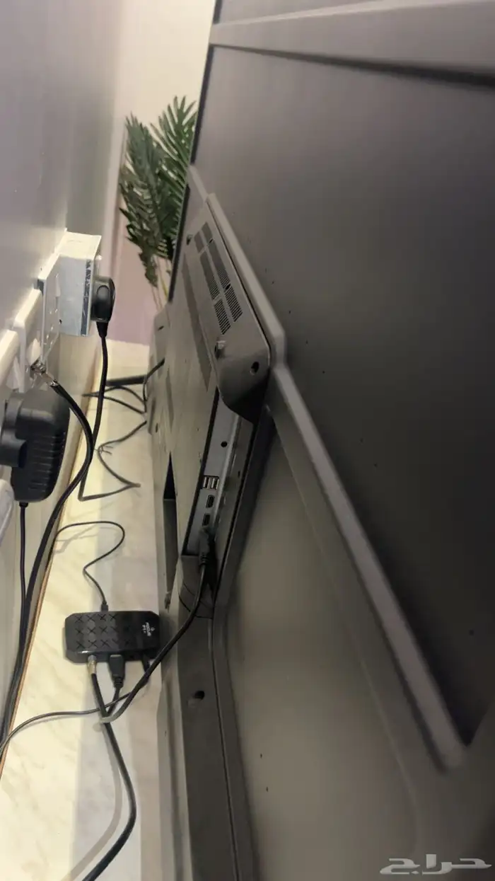 شاشه 65 بوصه شركه قويه تي ال تي سبب البيع نقل لمدينه اخرى 4