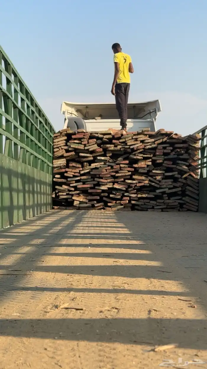 اخشاب نشارة مرابيع وسقالات 5