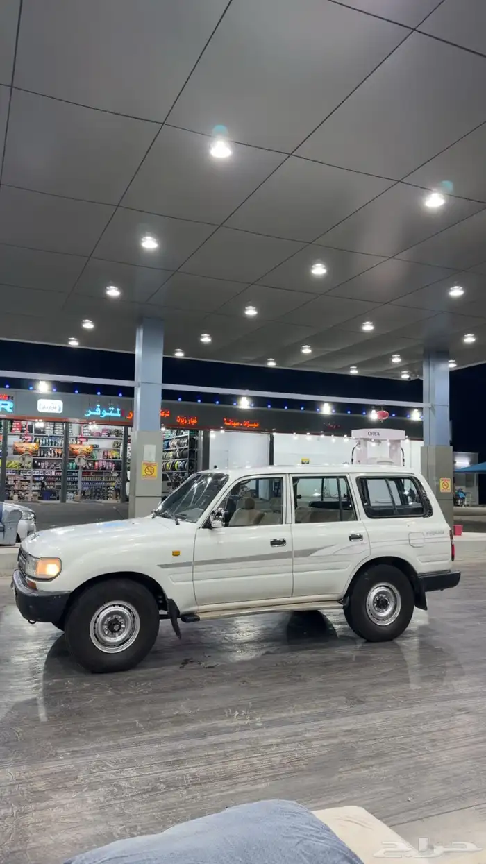 صالون تايوتا G 94 مخزن 15