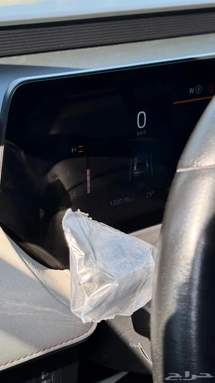 فورد تورس تيتانيوم 2023 4