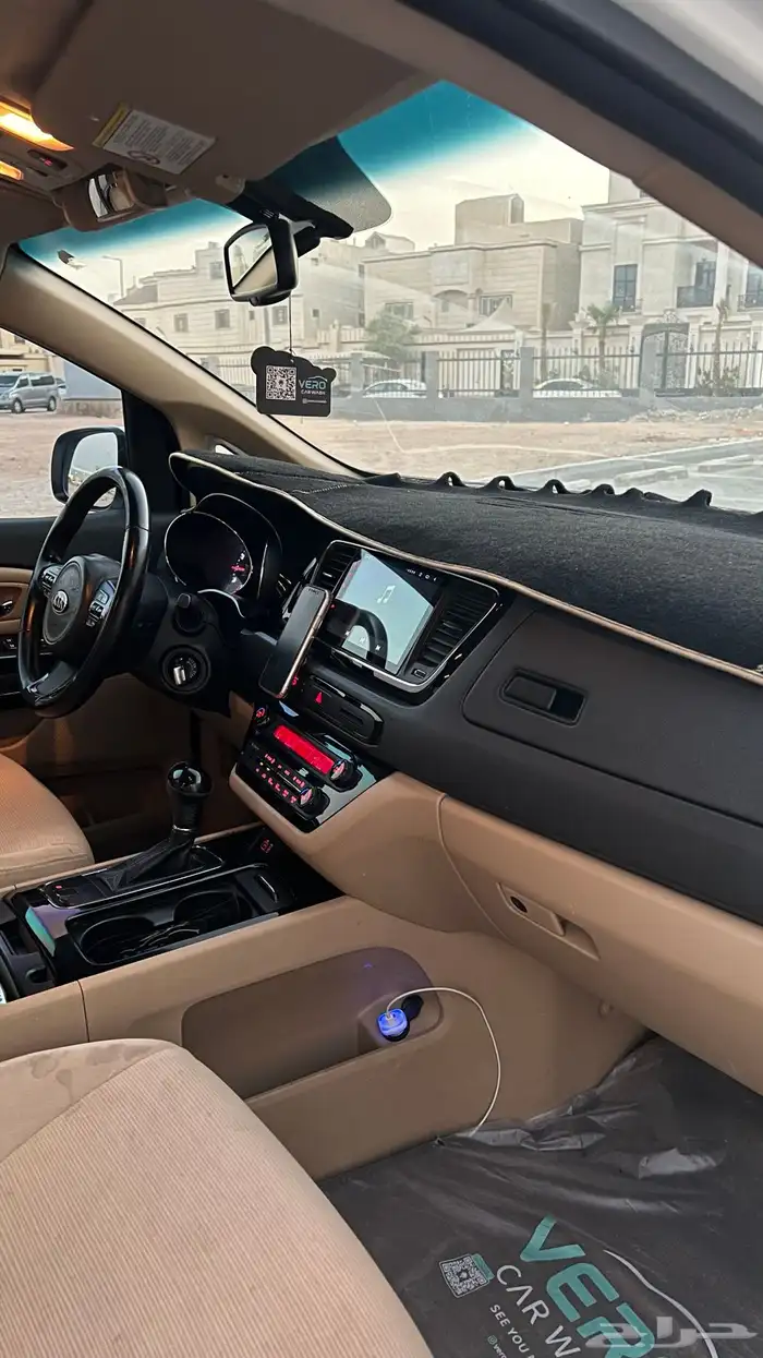 كيا كرنفال 2016 11