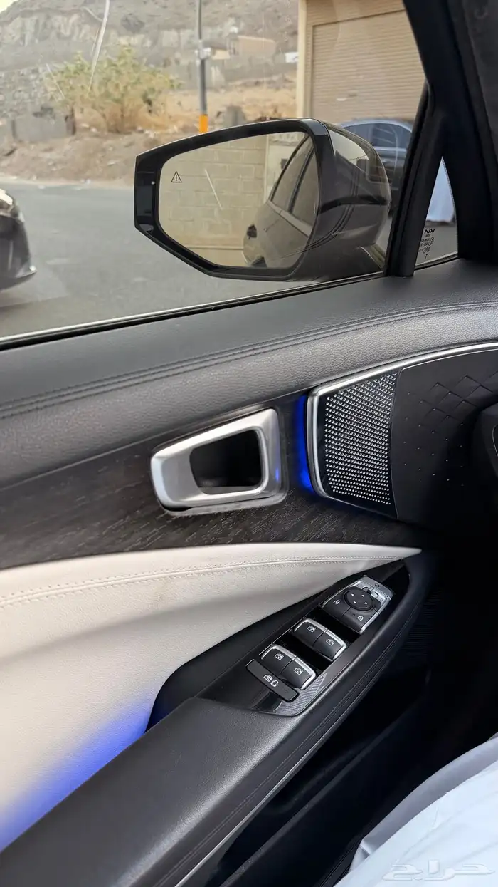 كيا K8 2022 ( بنزين ) فل كامل بنوراما بحالة الوكالة 10