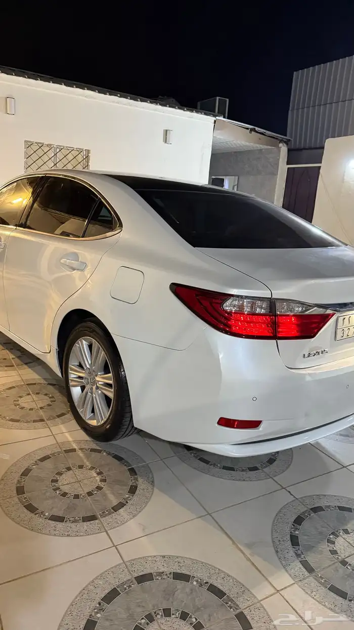 لكزس 2013 0