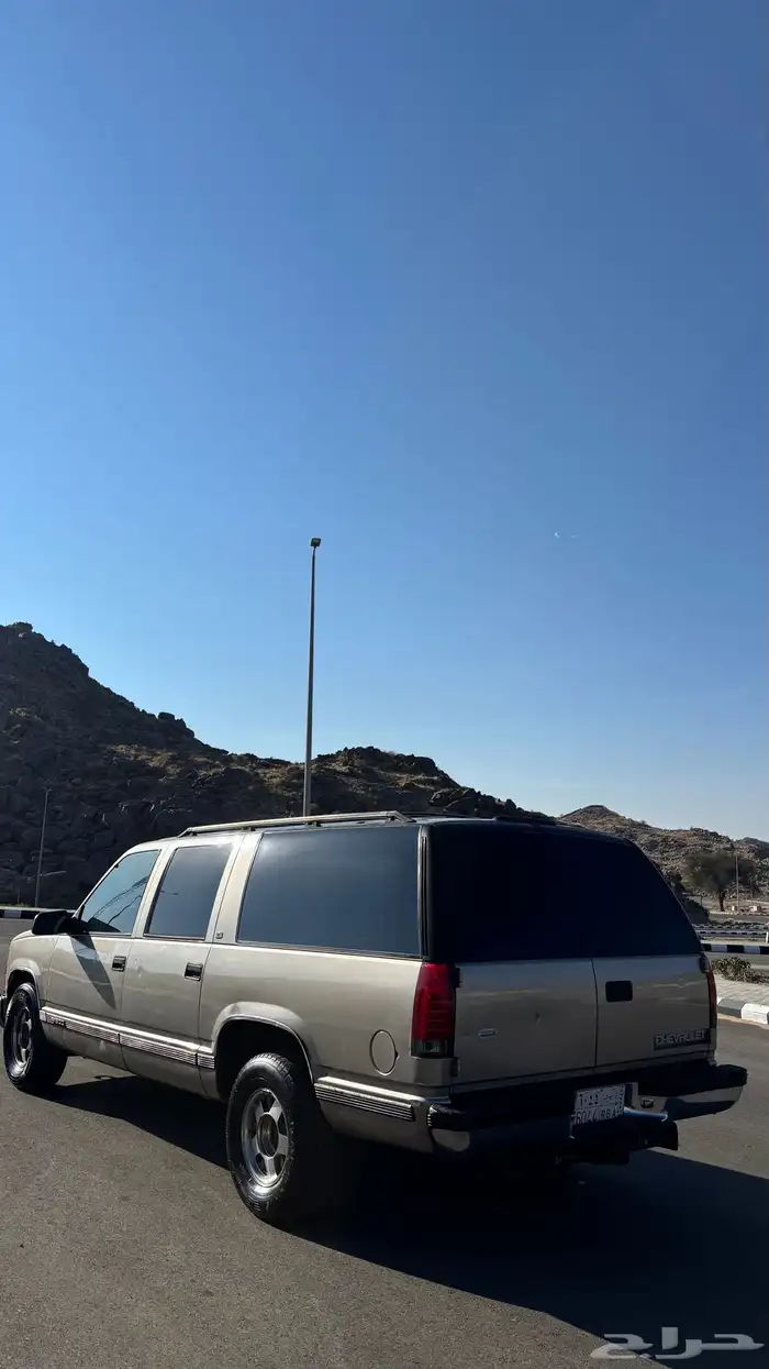 جمس شفروليه سوبربان مديل 1999 نظيف للبيع 6