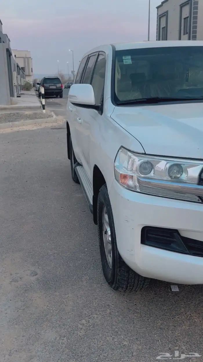 للبيع لاندكروزر 2016 1