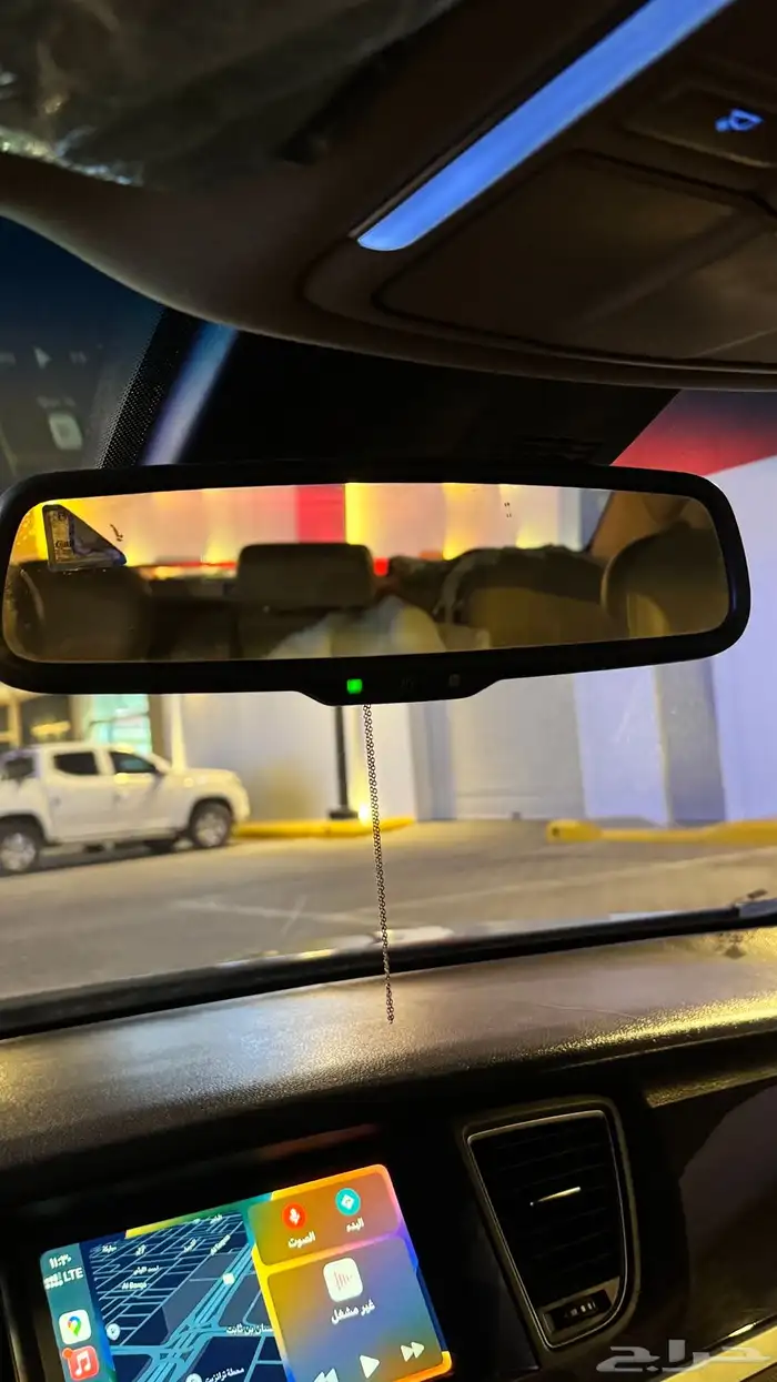 هيونداي جنسس 2015 ( 3 8 ) 18