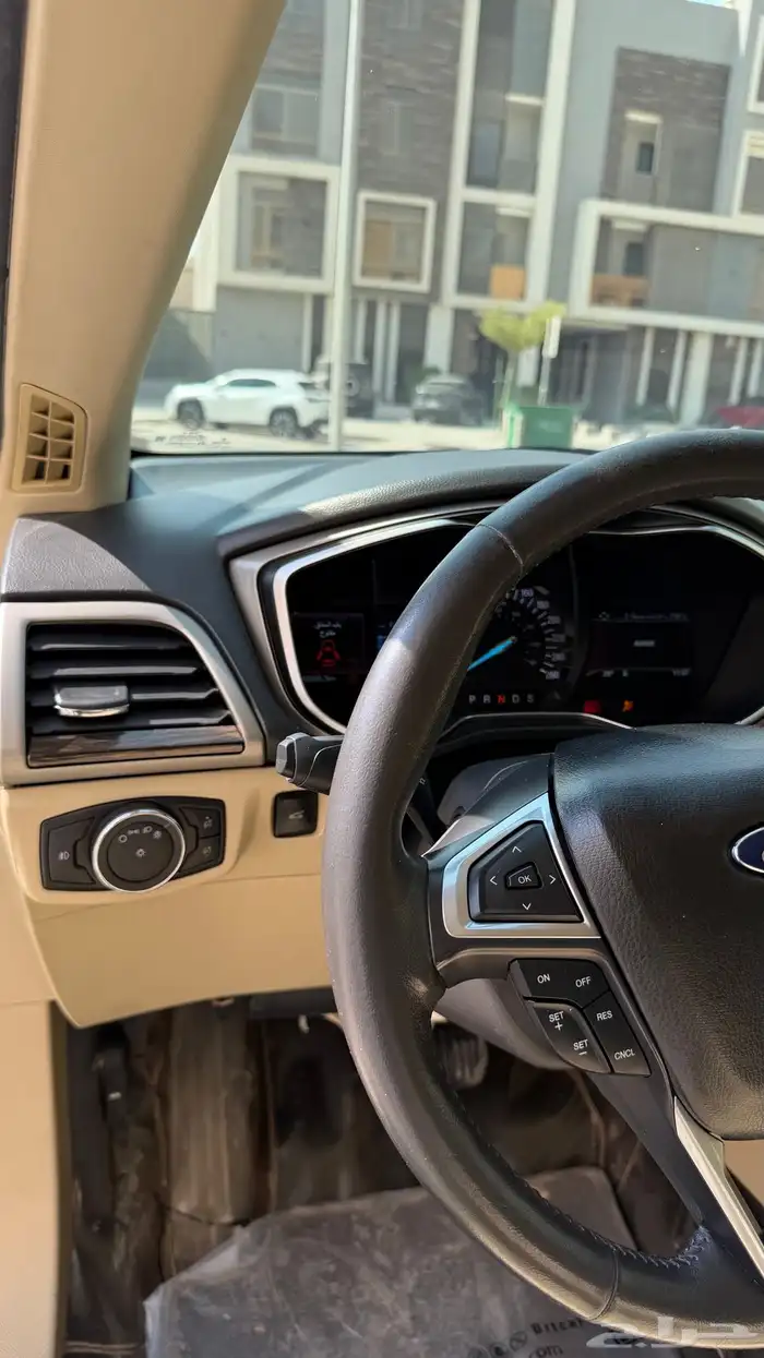 فيوجن 2016 فل كامل 2016 Ford Fusion SE full options 10