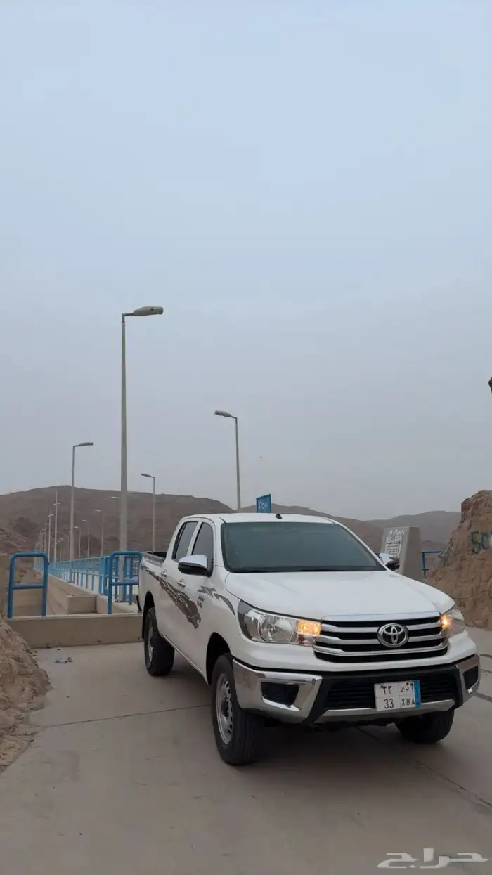 هايلكس 2023 ديزل دبل سلق ممشى 143 الف 2