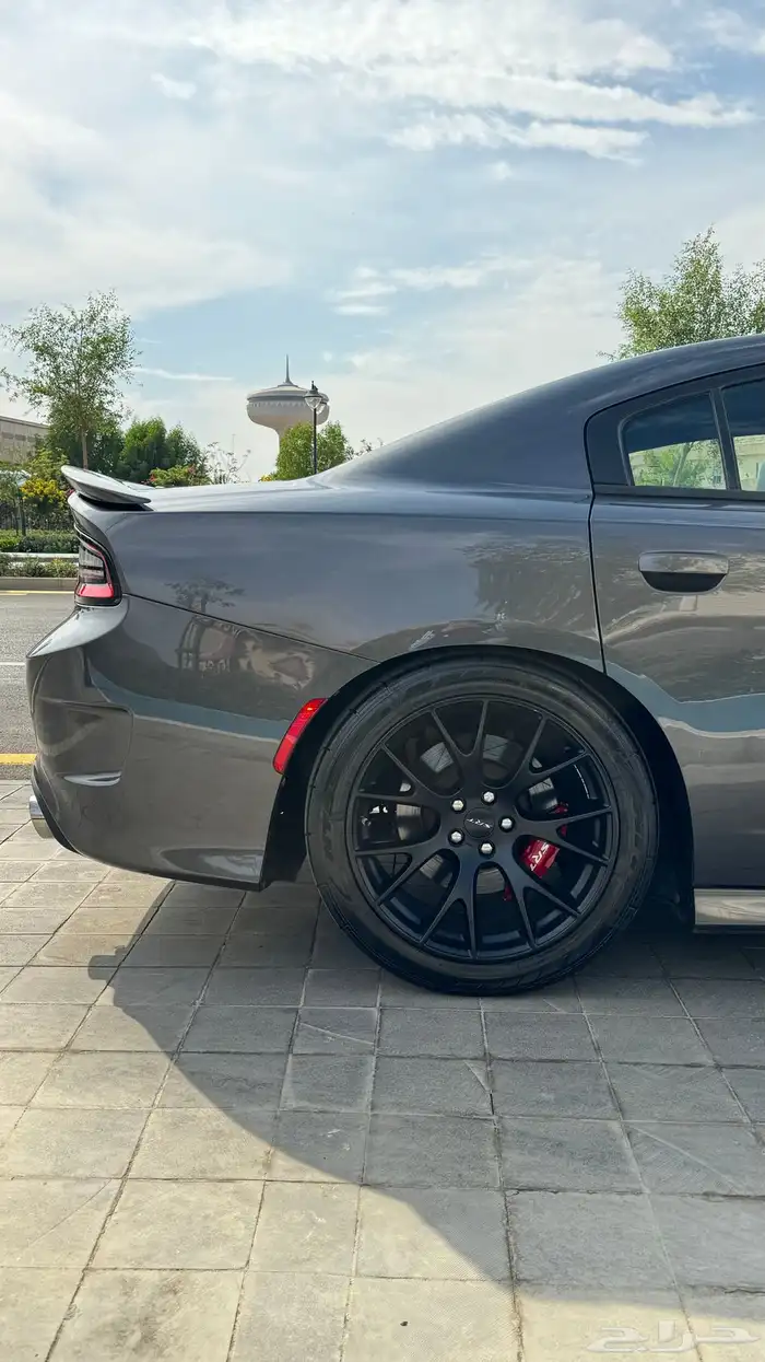 تشارجر SRT مالك أول من الوكاله 13