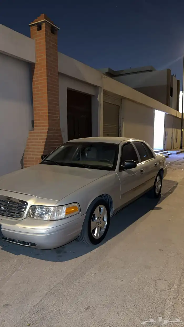 فورد فكتوريا سمني 2012 0