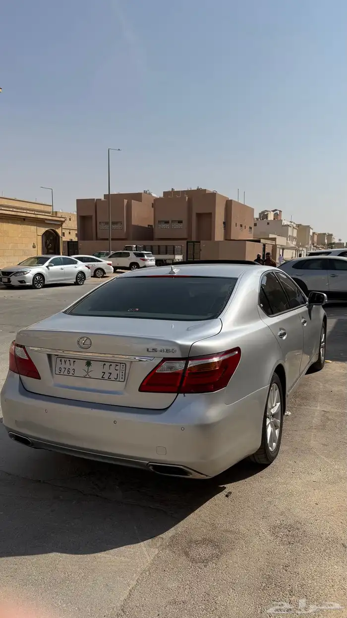 لكزس 460 شورت 2