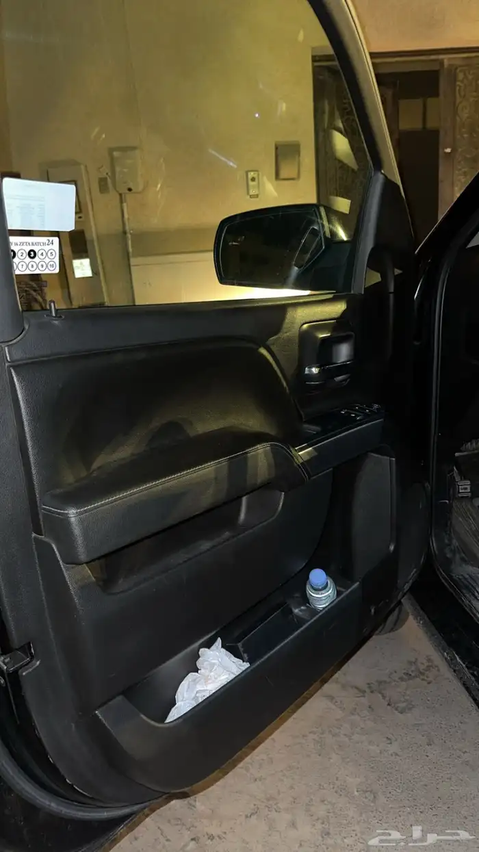 سلفرادو 2015 اسود 6