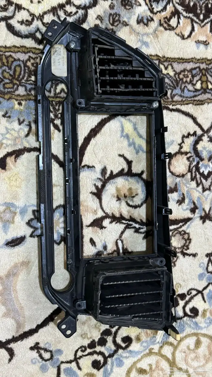 للبيع مسجل الانترا 2020وقطعه تحويل ابل كار بلاي وفرار مكيف 3