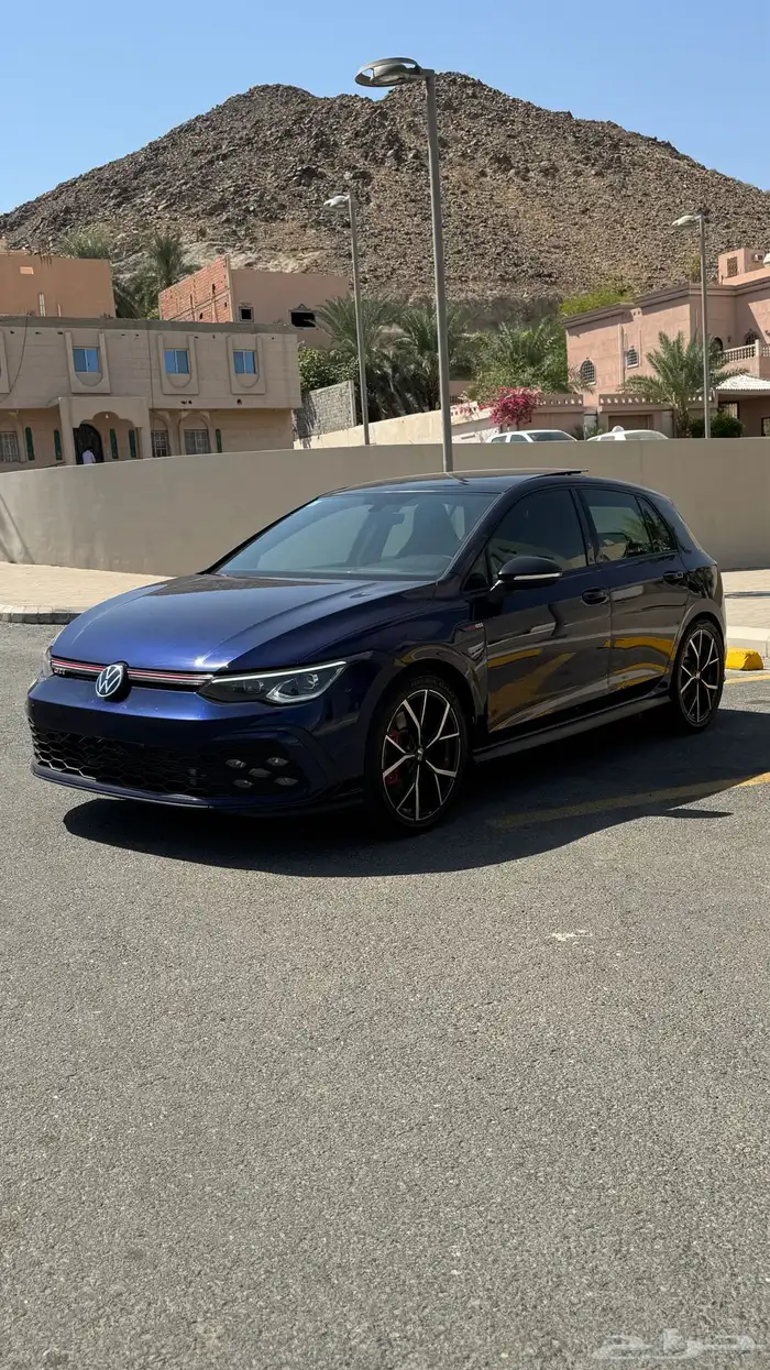 فولكس واجن جولف GTI 2022 2
