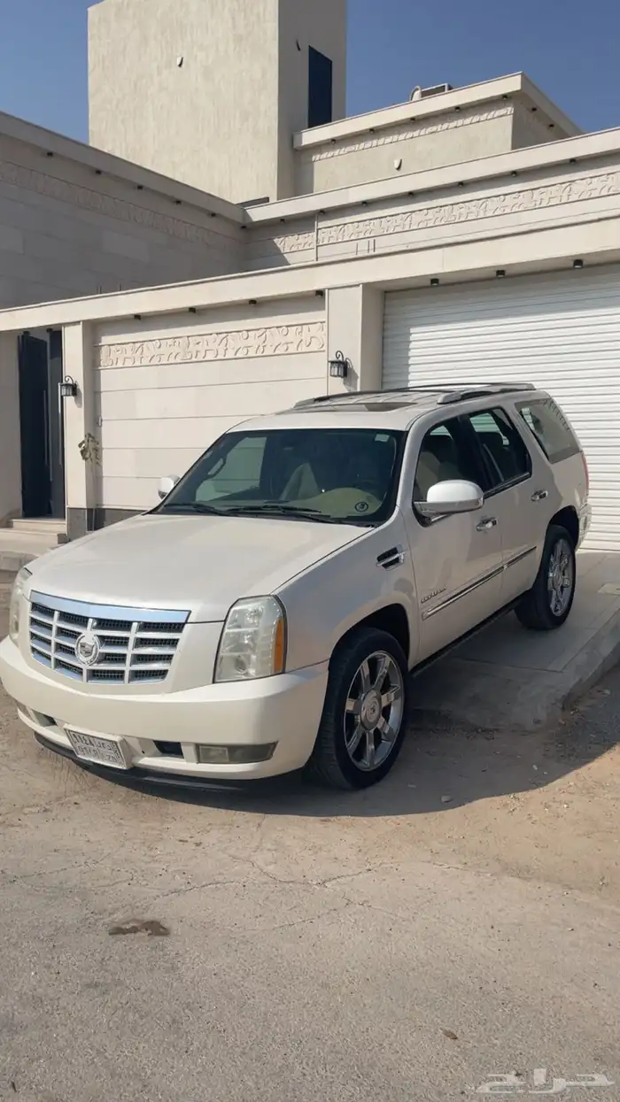 كاديلاك 2010 1