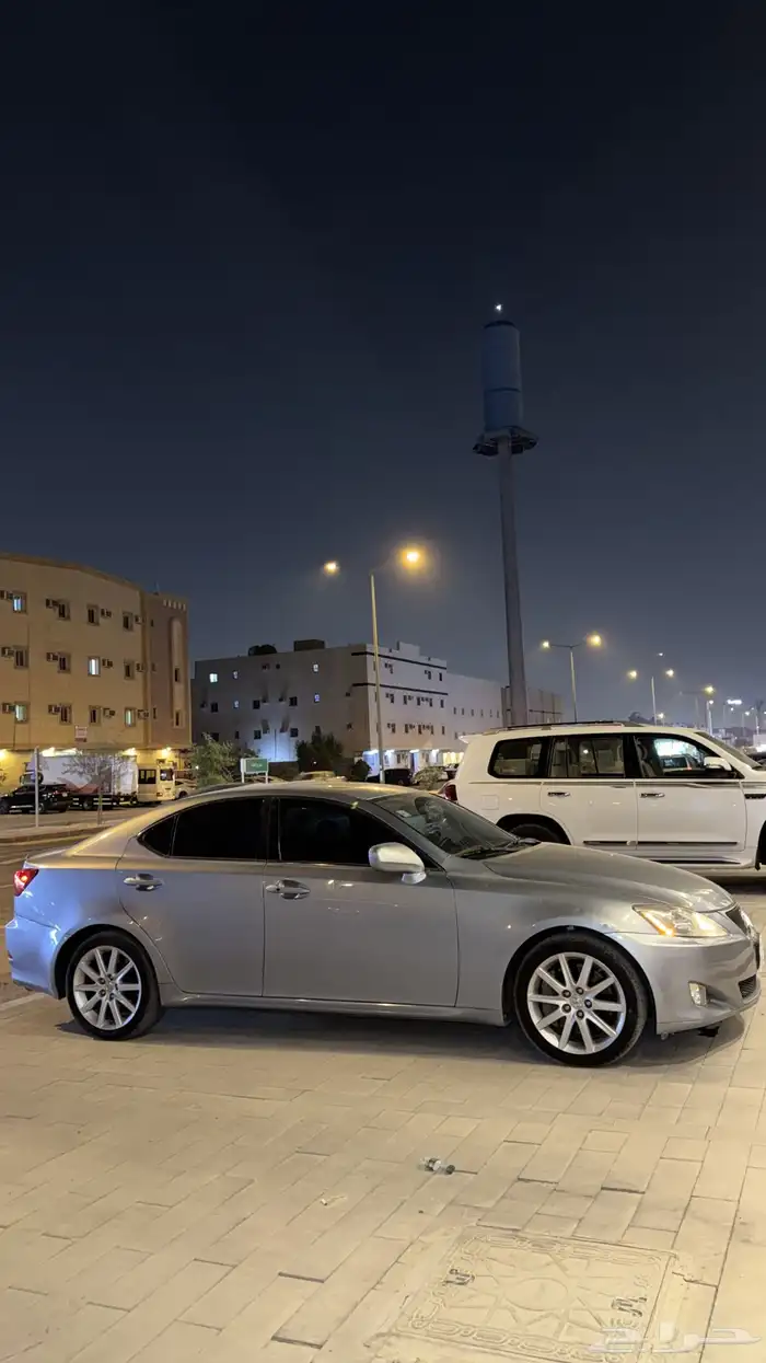 لكزس is 350 2