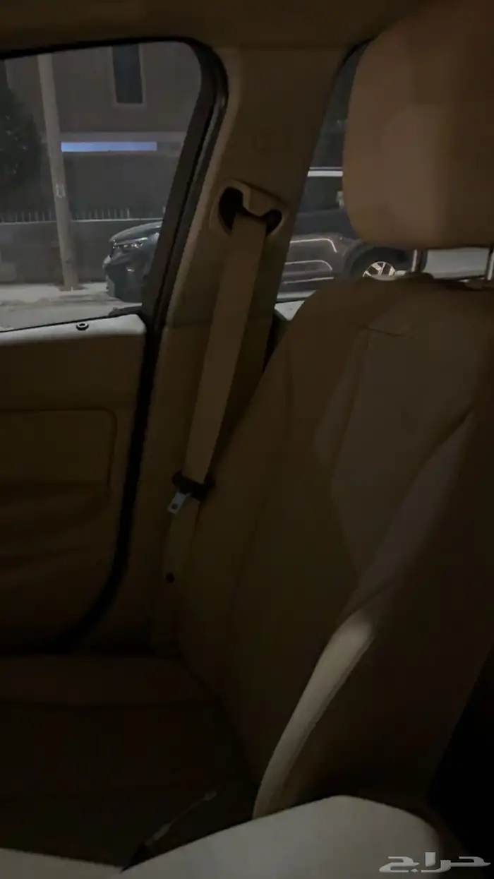 بي إم دبليو 320 6