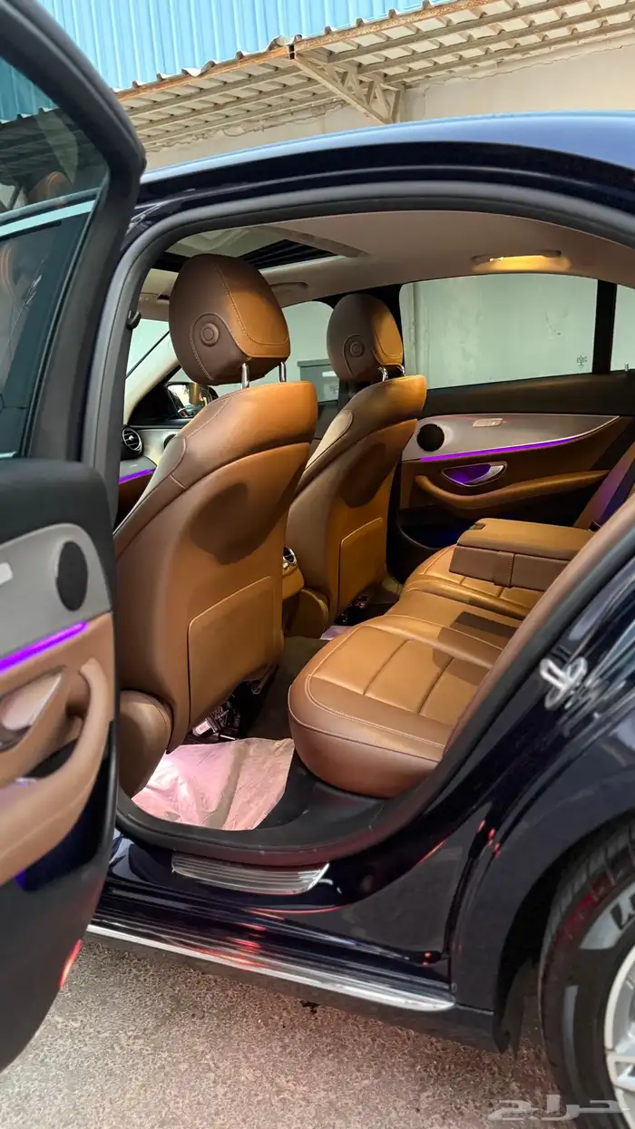 مرسيدسe300 2019 34