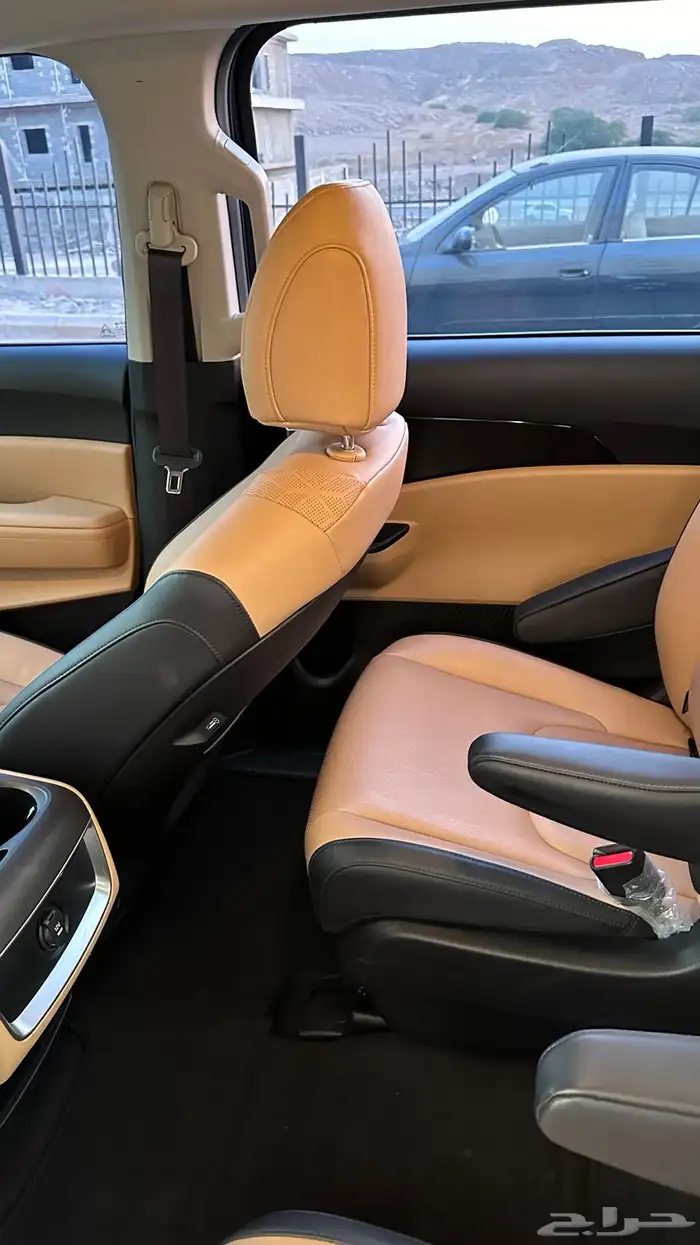 كيا كارنيفال 2021 ديزل 32