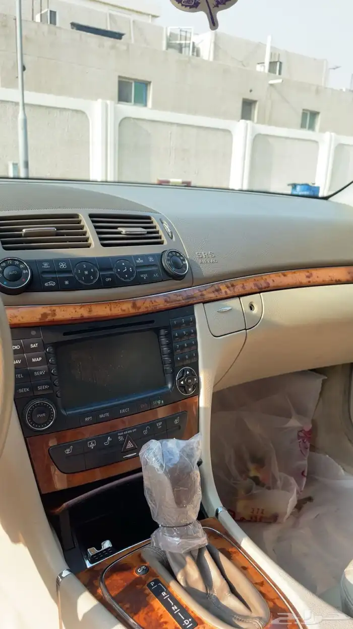 للبيع مرسيدس مديل 2006اسيره على اشرط مكينة بانوراما 13