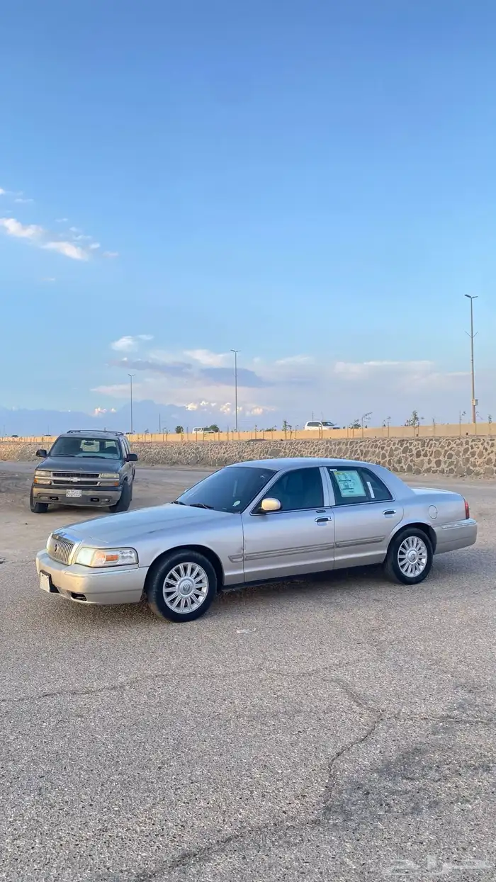 فورد حراند ماركيز 2010 0