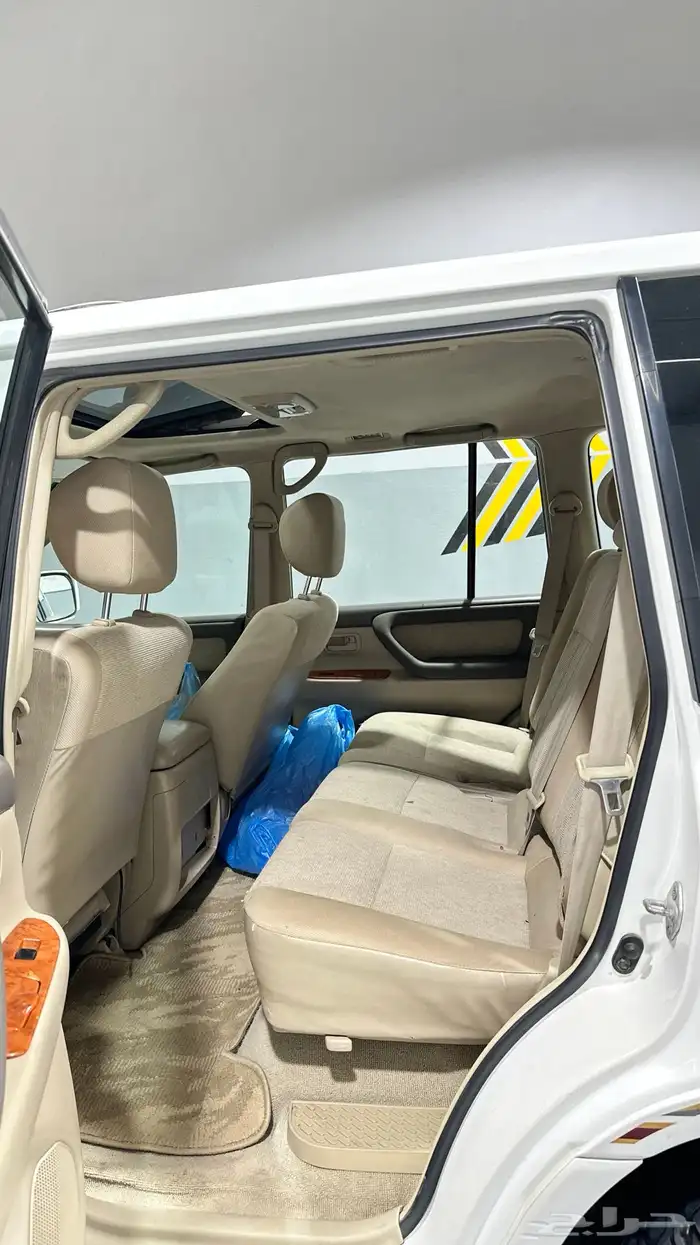 لاندكروزر 2006فل كامل قير عادي نظيف 8