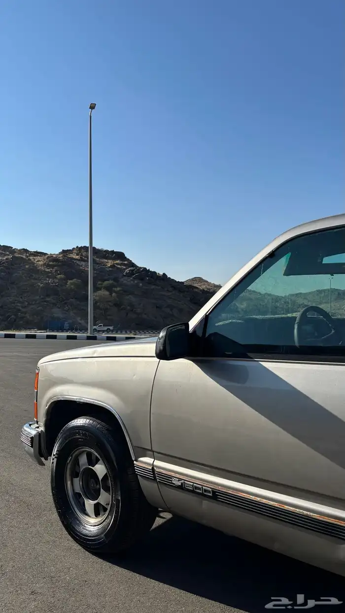 جمس شفروليه سوبربان مديل 1999 نظيف للبيع 2