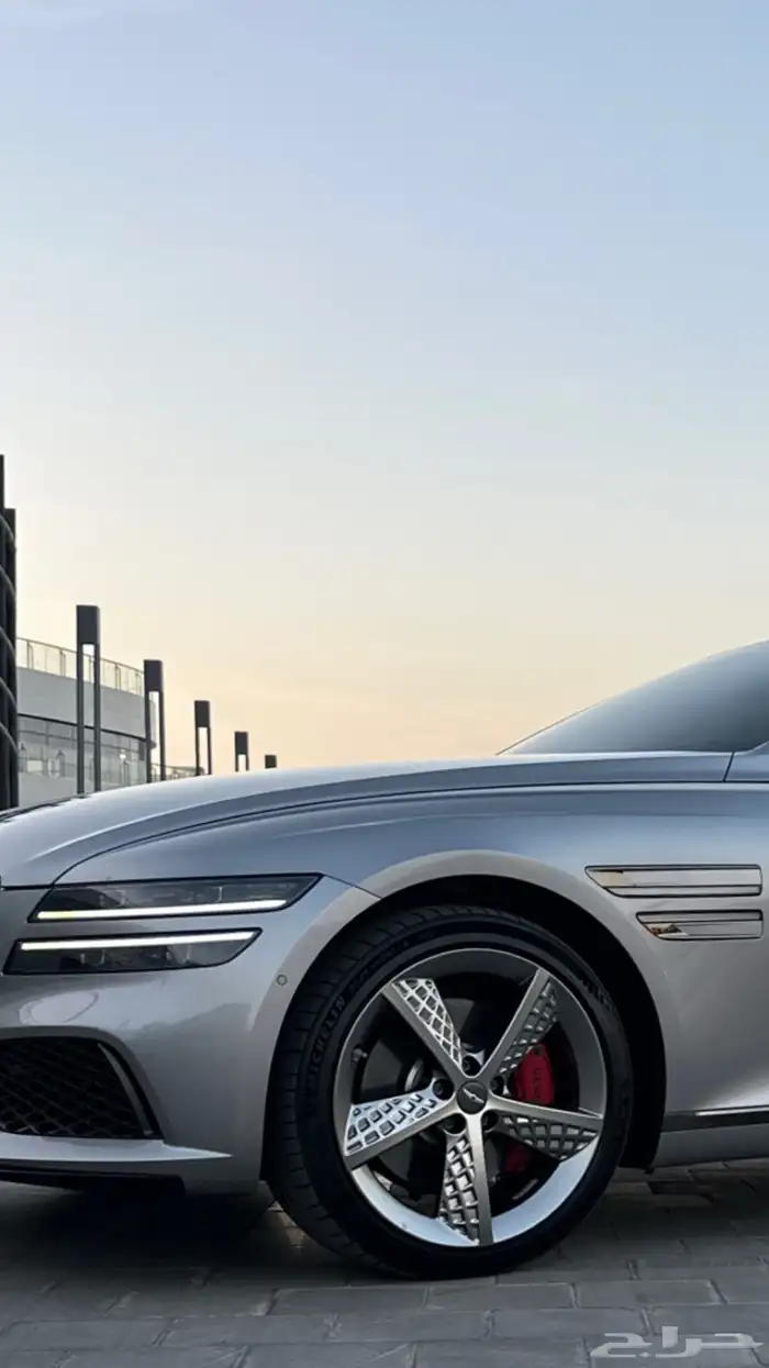 للبيع جينسس g80 رويال سبورت أعلى فئة 11