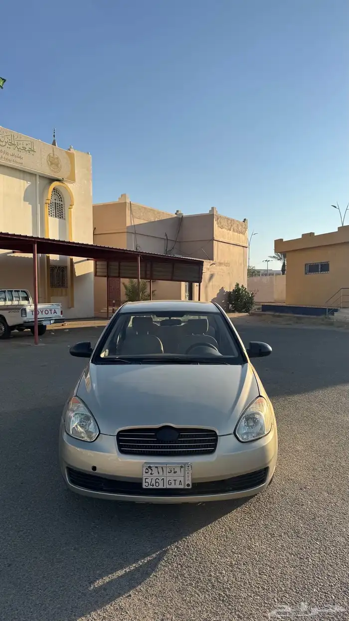 اكسنت 2009 مرشوش علشان البودي مبهت قبل 2