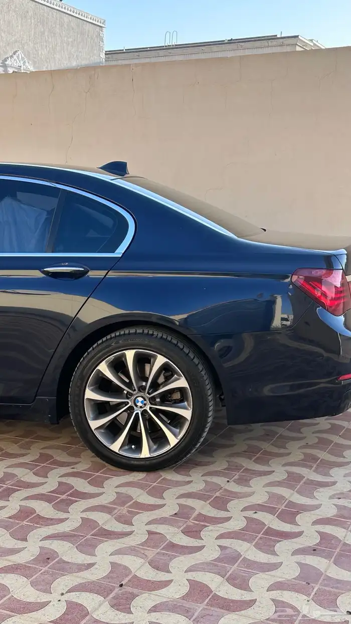 بي ام دبليو LI 730 2015 5