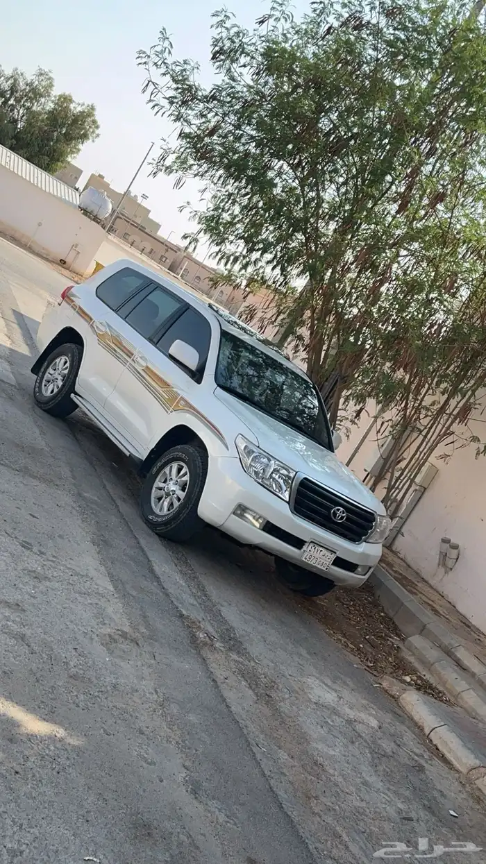 لاندكروزر فل كامل خليجي 2009 3