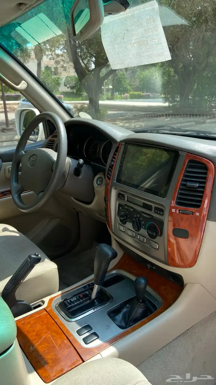 جيب لاندكروزر 11