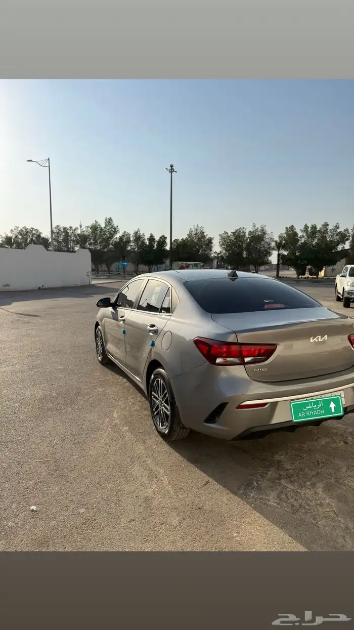 للبيع كيا ريو 2022 نص فل 3