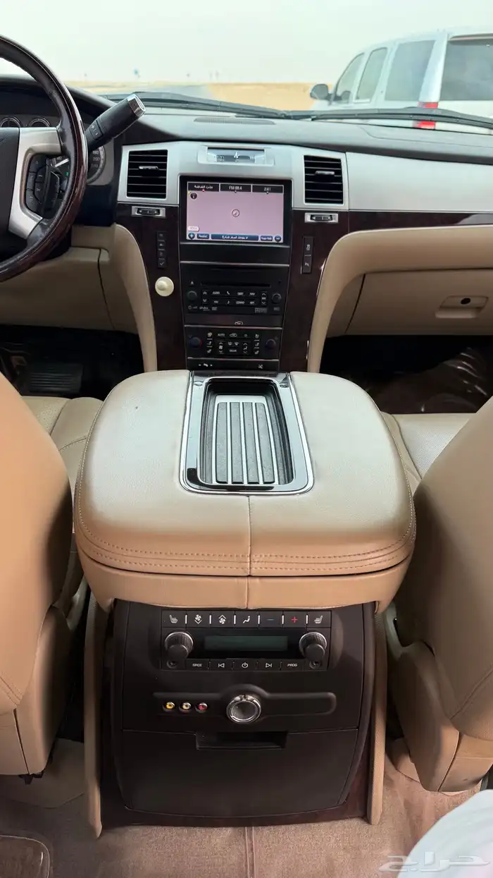 للبيع اسكاليد 2013 12