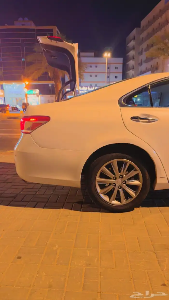 لكزس ES350 2010 تحمل لوحه مميزه 9