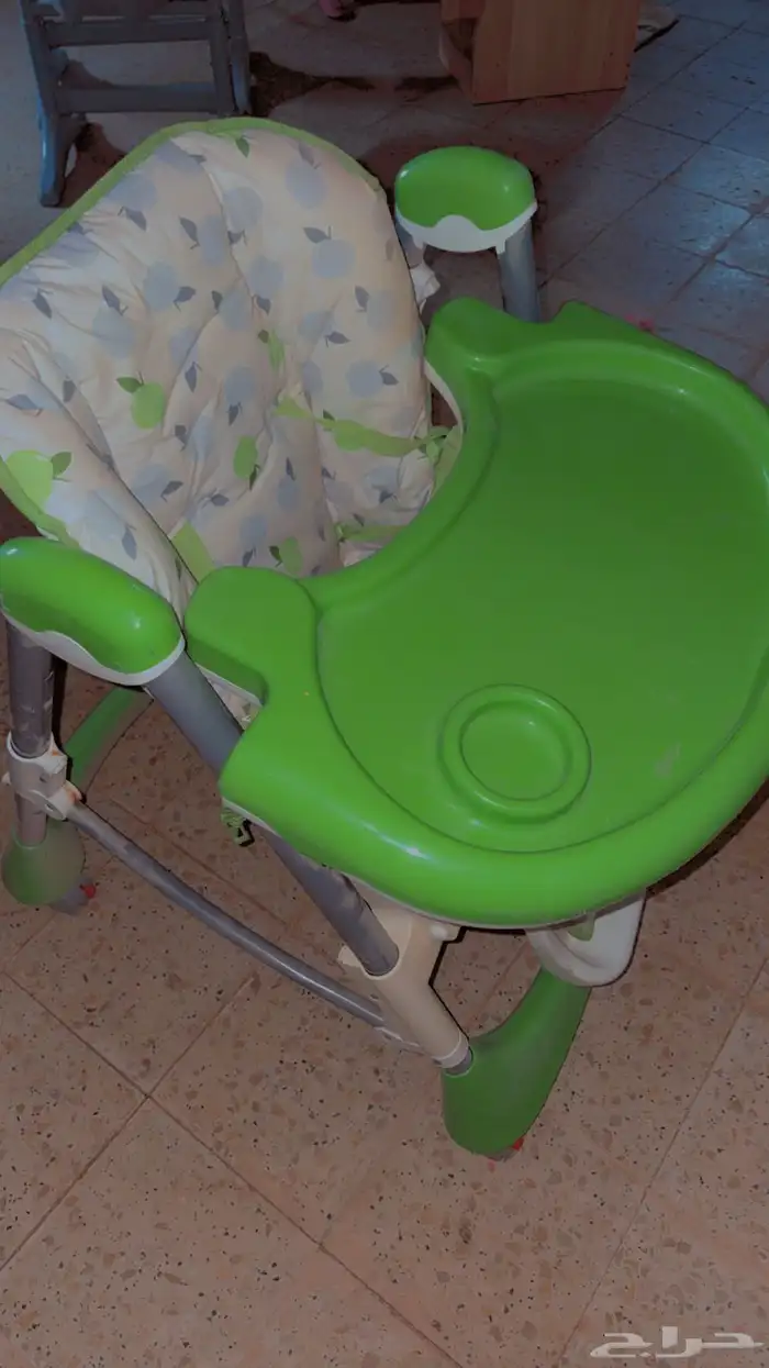 عندي كرسي حق طعام من 8 شهور لين سنتين استخدام نظيف 1