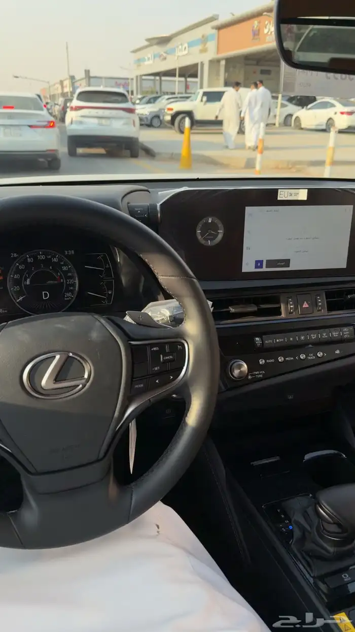 لكزس es 250 وكالة 1