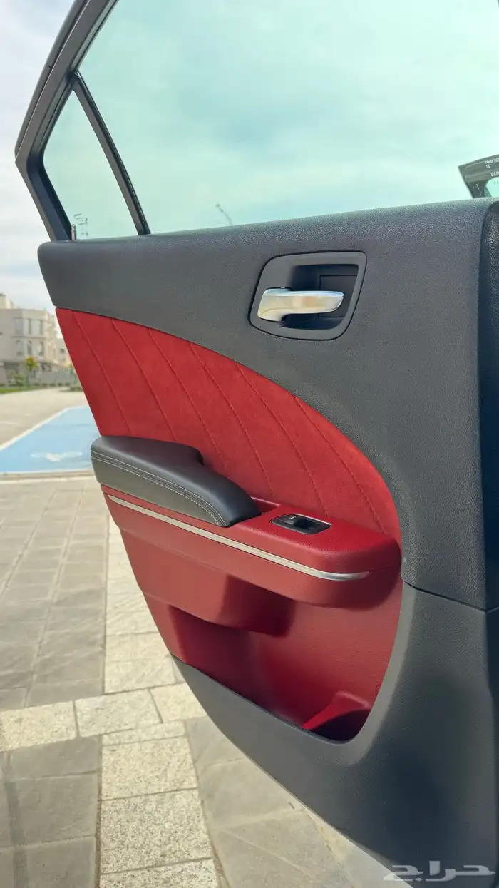 تشارجر SRT مالك أول من الوكاله 22