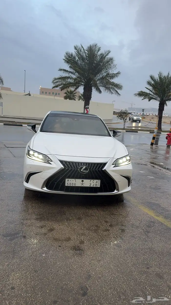 Lexus لكزس ES اي اس 2024 DD دي دي 7