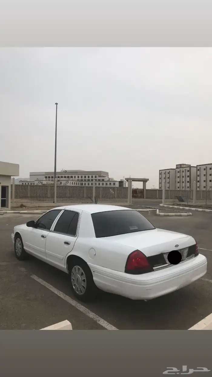 فورد بوليسي 2011 5