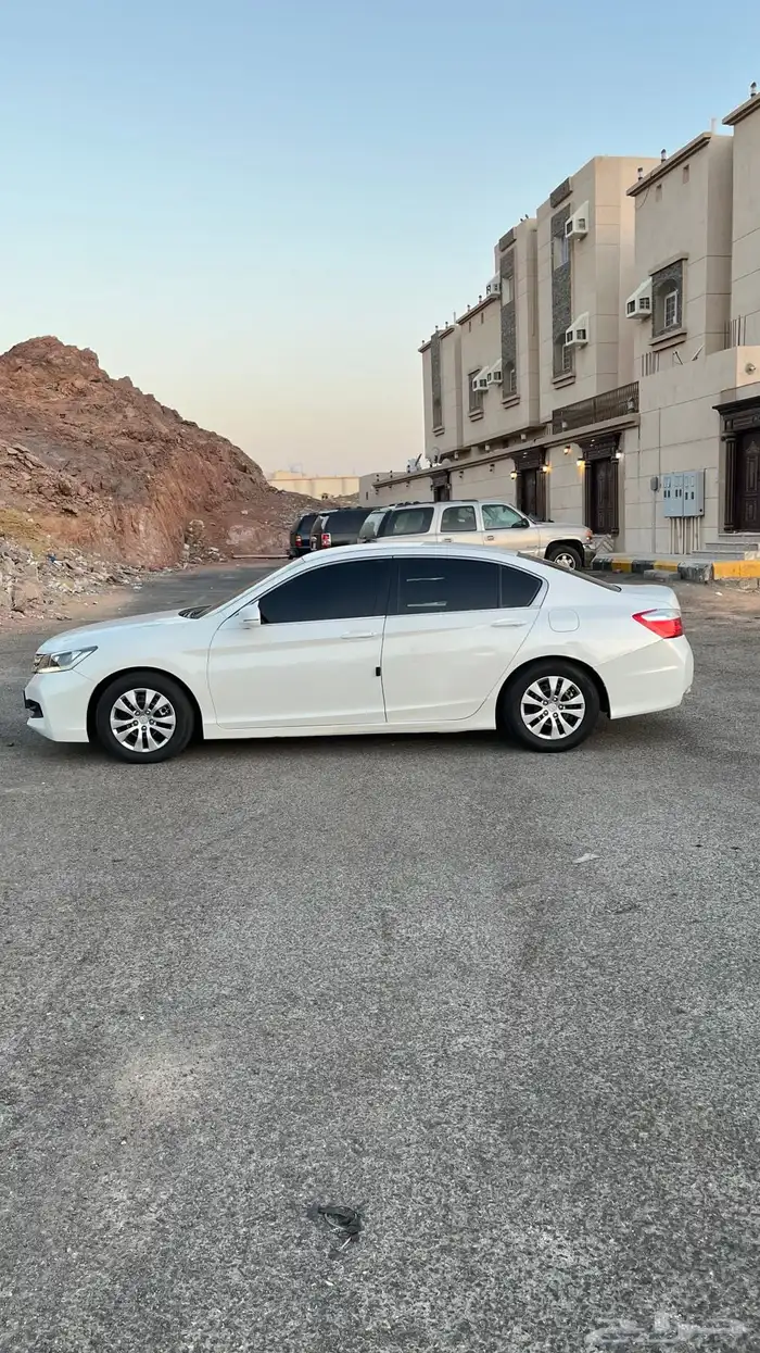 هوندا اكورد استنادر 2015 1