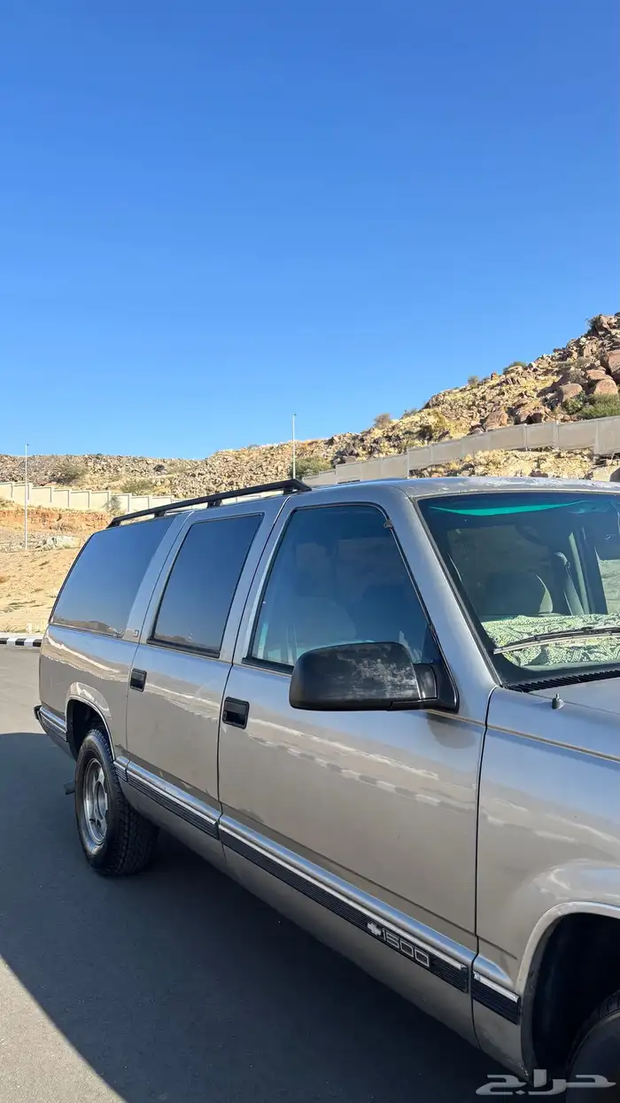 جمس شفروليه سوبربان مديل 1999 نظيف للبيع 5