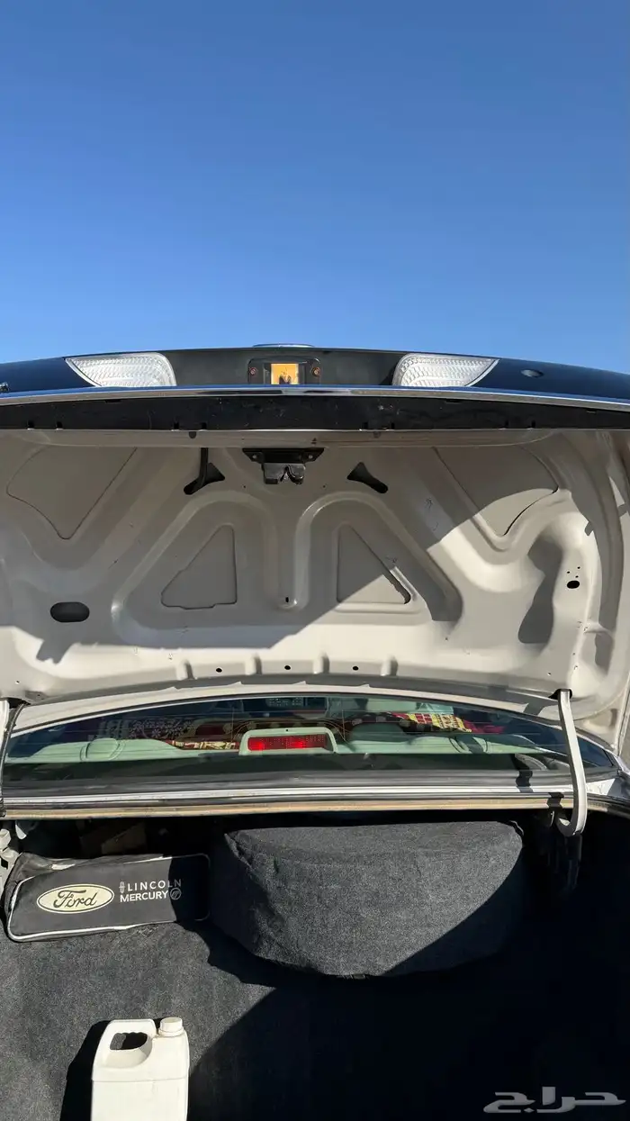 فورد فكتوريا 2011 15