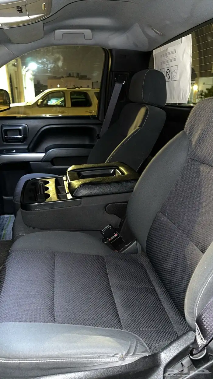 سلفرادو 2015 اسود 5