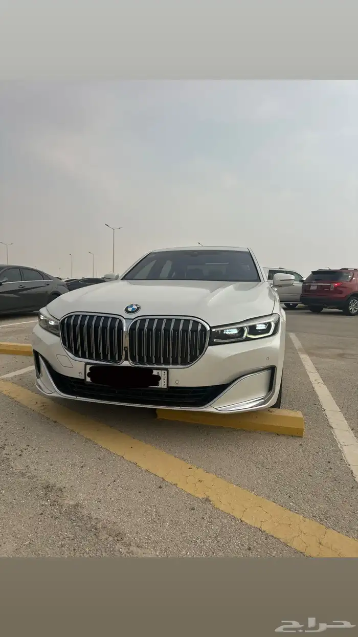BMW موديل 2020 حجم 730 مواصفات خاصه وممشى قليل 0