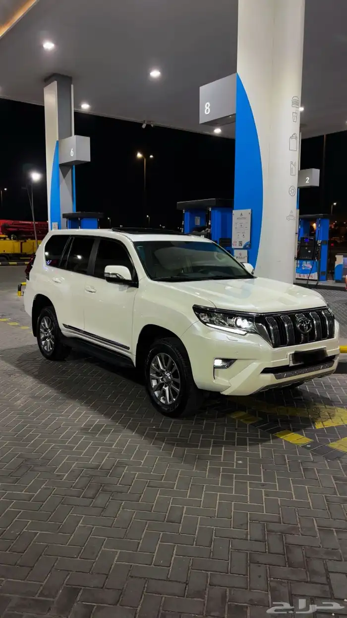 للبيع  تويوتا لاندكروزر برادو VX موديل 2021 1