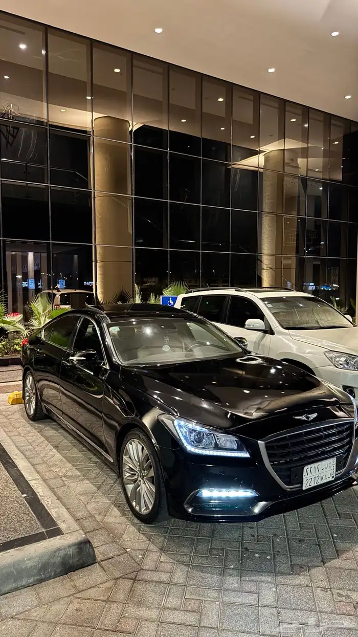 جنيسس 2016 اسود بلوحة مميزة وممشى قليل 0