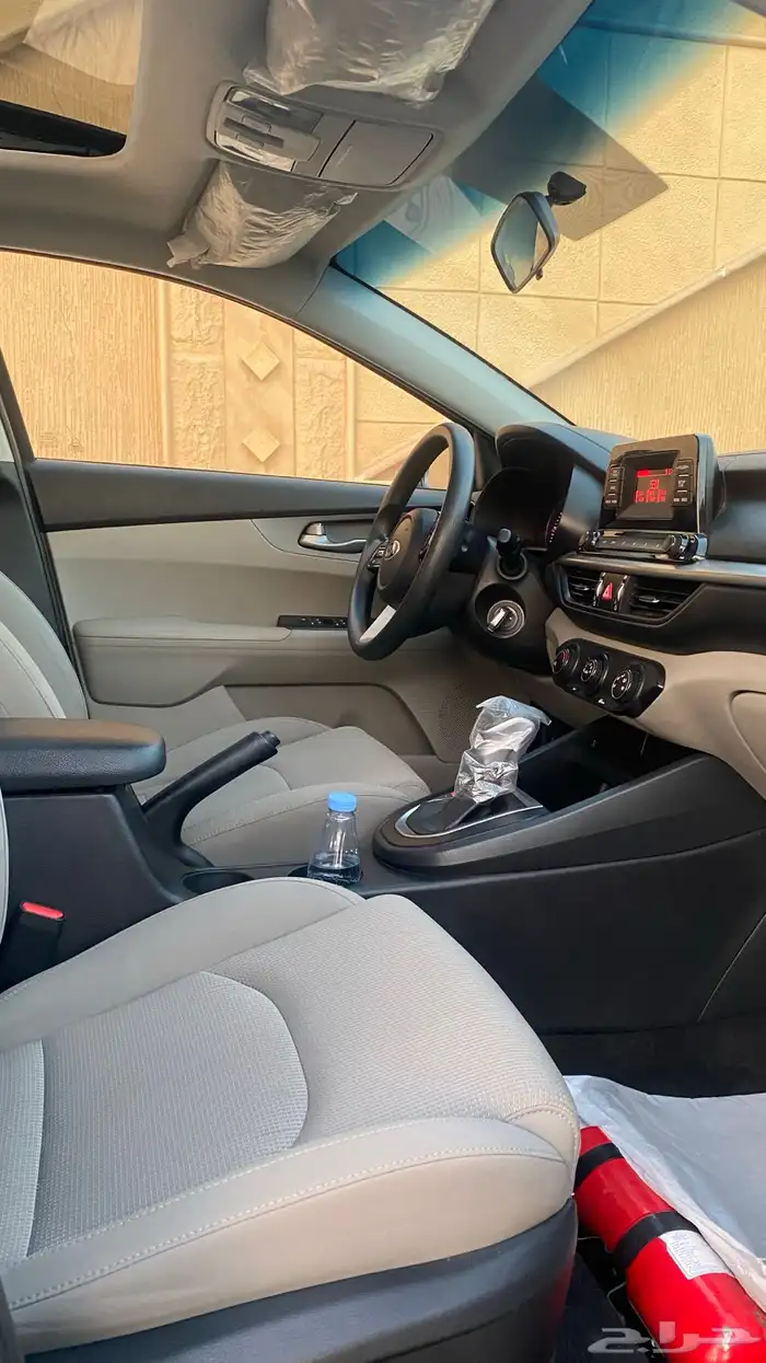 كيا سيراتو 2021 فل كامل نظيف للبيع 9