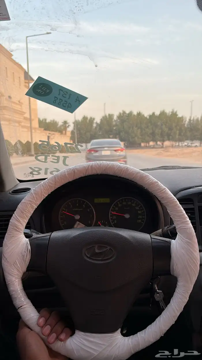 اكسنت 2010 قير عادي 6