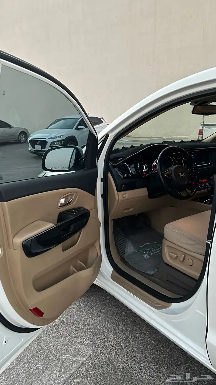 كيا كرنفال 2016 10